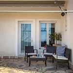 Zoi דירה *